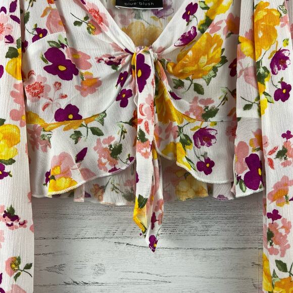 Blue Blush Floral Long Sleeve Tie Front Crop Top Size M - Picture 5 of 8